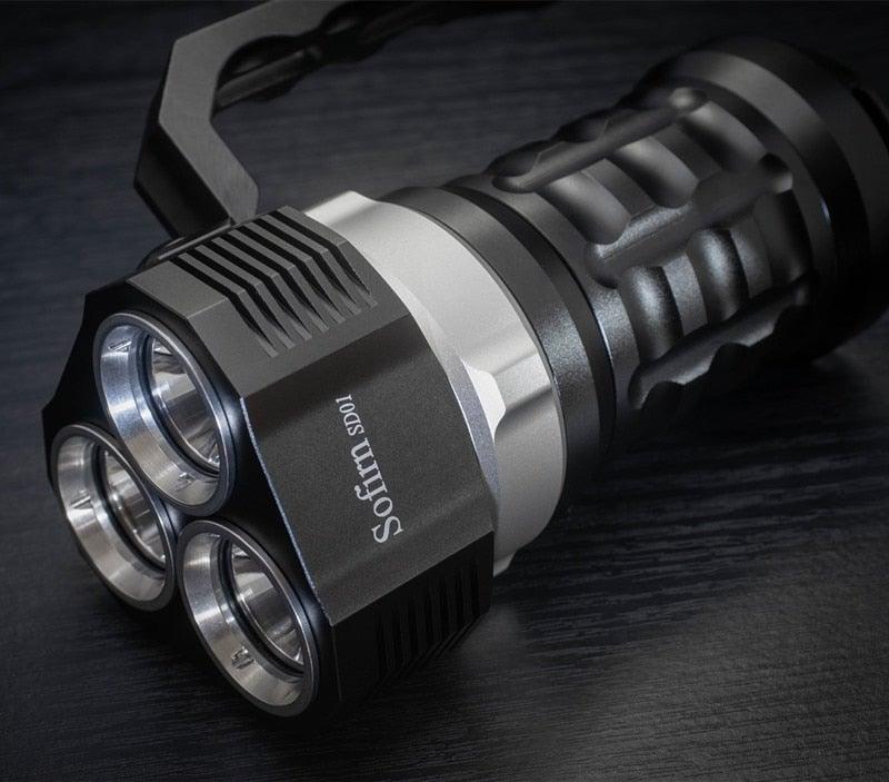 Lampe de poche sous-marine super lumineuse à haute luminosité et puissante, étanche, avec interrupteur à commande magnétique, pour la plongée, le camping, la randonnée, la course à pied, le jogging, la plongée et l'usage domestique.