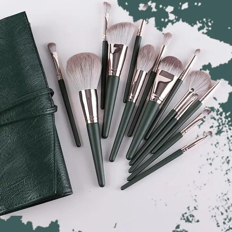 Lot de 14 pinceaux de maquillage professionnels de qualité supérieure pour fond de teint, poudre, blush, fard à paupières, mélangeur à lèvres en bois