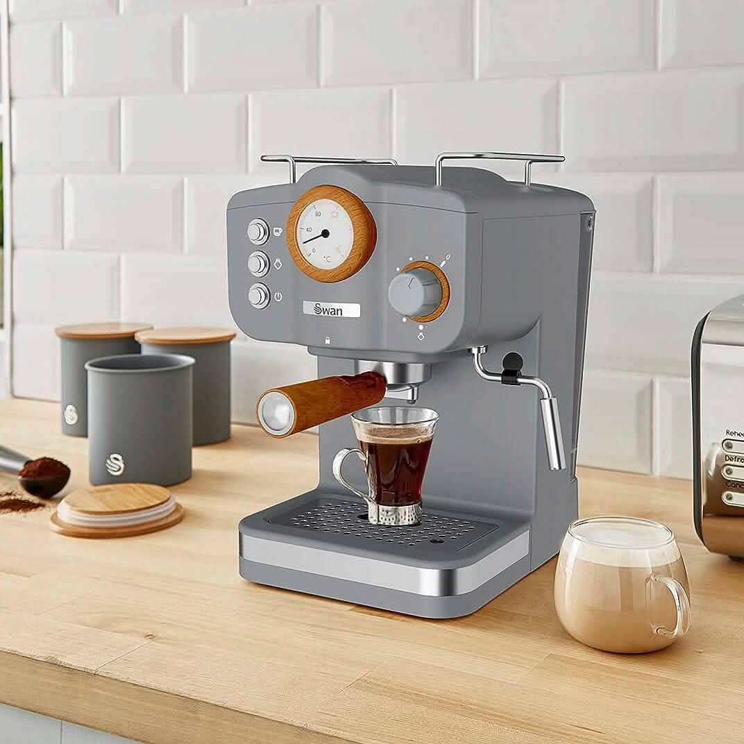 Machine à café espresso Swan Nordic à pompe