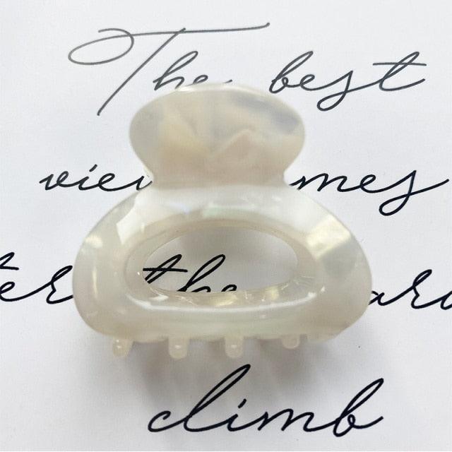 Mini-pince à cheveux mignonne en acétate pour femmes et filles, pinces à cheveux chic, épingles à cheveux en forme de crabe, pinces à griffes pour le coiffage, accessoires de cheveux tendance et magnifiques pour femmes