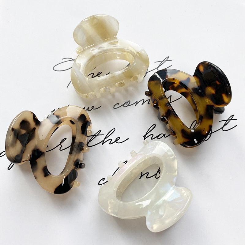 Mini-pince à cheveux mignonne en acétate pour femmes et filles, pinces à cheveux chic, épingles à cheveux en forme de crabe, pinces à griffes pour le coiffage, accessoires de cheveux tendance et magnifiques pour femmes