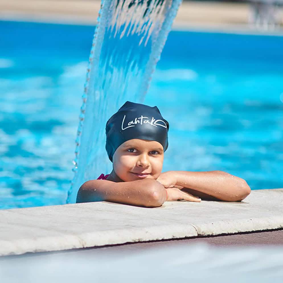 Bonnets de bain pour enfants aux cheveux longs