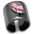 TK2829 - Bague en acier inoxydable noir IP avec cristal rose