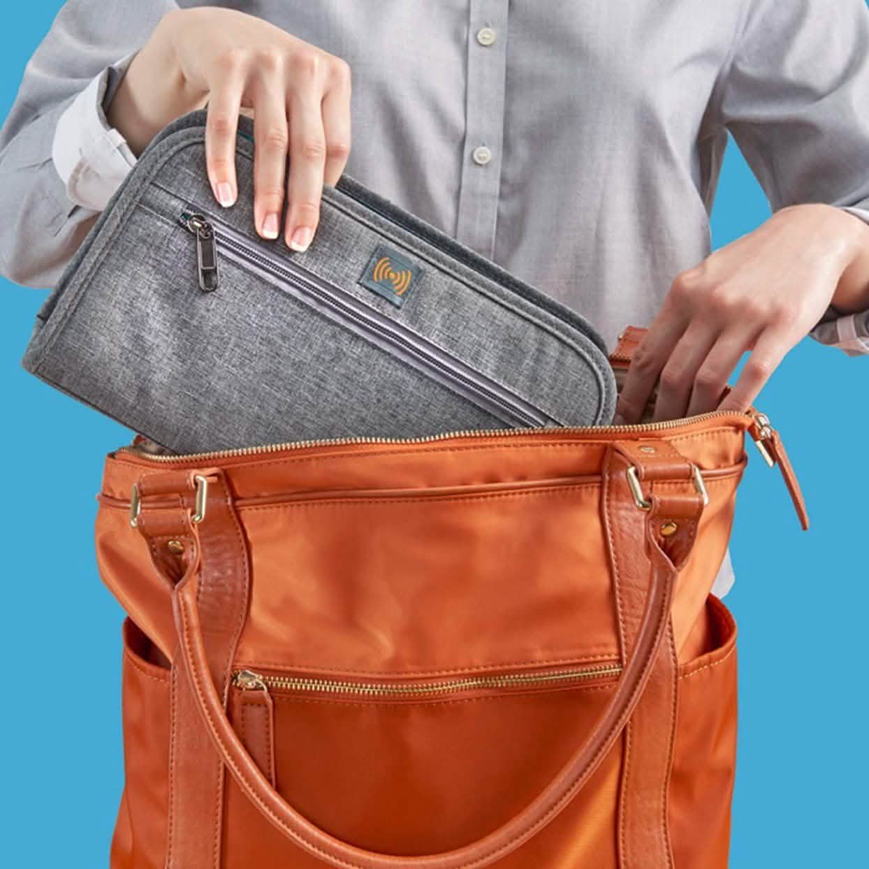 Organiseur de sac à main, de cabas et de fourre-tout avec doublure RFID