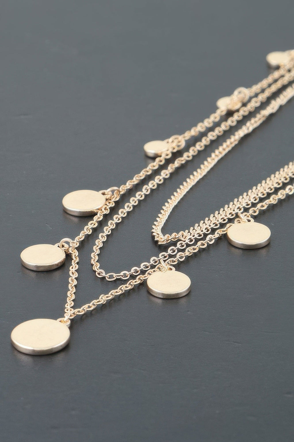 Collier chaîne triple avec pendentif rond