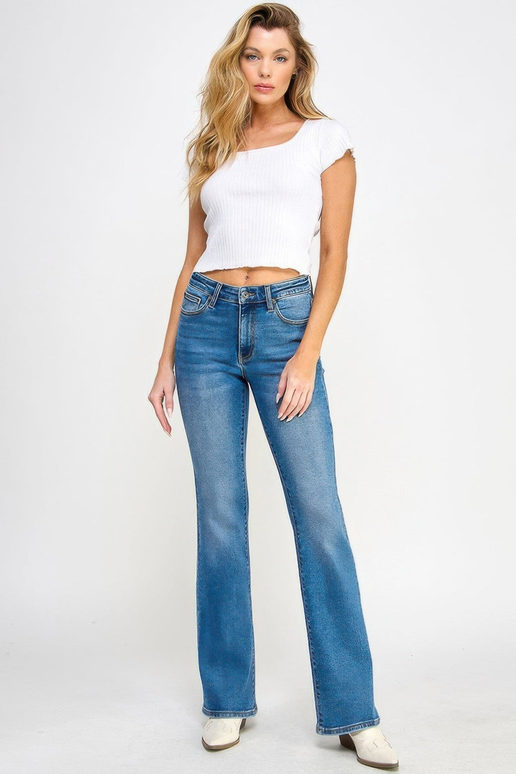 Jean coupe bottillon ajustée taille mi-haute à effet ventre plat