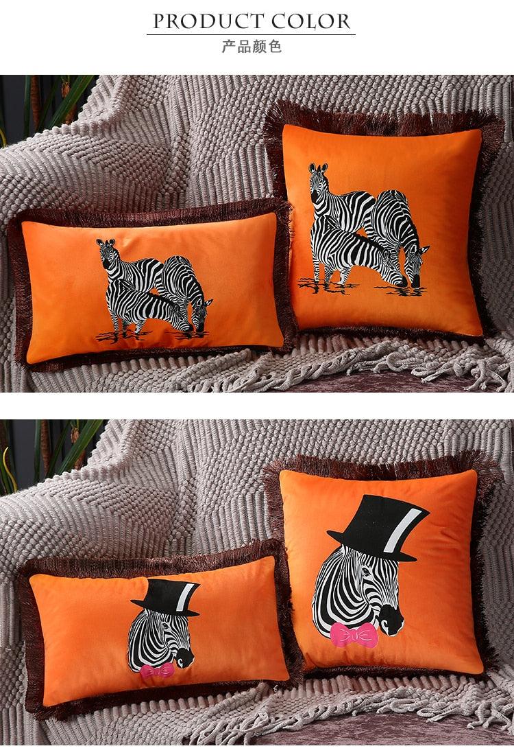 Housse de coussin de luxe unique en polyester imprimé européen américain, imprimé cheval, housse lombaire, bord à pompons, housses de coussin modernes décoratives carrées pour la maison, le lit, le canapé, le banc