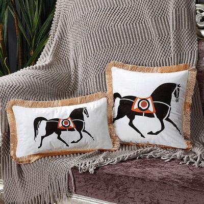 Housse de coussin de luxe unique en polyester imprimé européen américain, imprimé cheval, housse lombaire, bord à pompons, housses de coussin modernes décoratives carrées pour la maison, le lit, le canapé, le banc