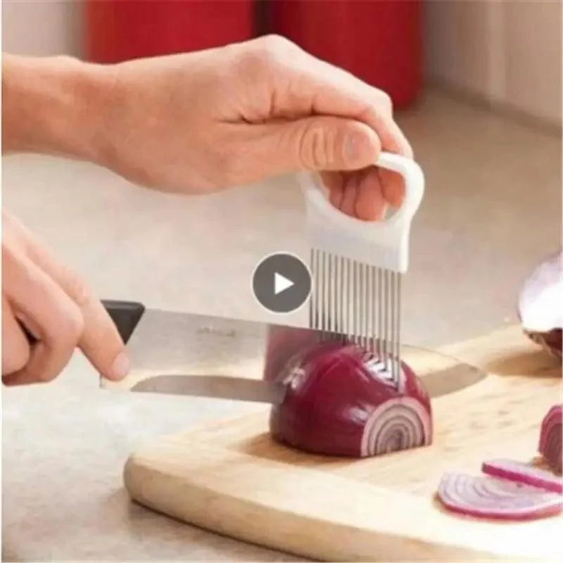 Style unique 1PC Aiguille à oignon en acier inoxydable Support à oignon Manuel Coupe-fruits et légumes simple Trancheuse à pommes de terre Outil de cuisine Accessoires de bar