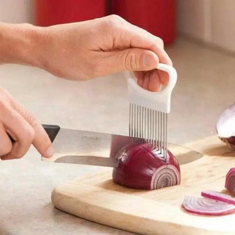 Style unique 1PC Aiguille à oignon en acier inoxydable Support à oignon Manuel Coupe-fruits et légumes simple Trancheuse à pommes de terre Outil de cuisine Accessoires de bar