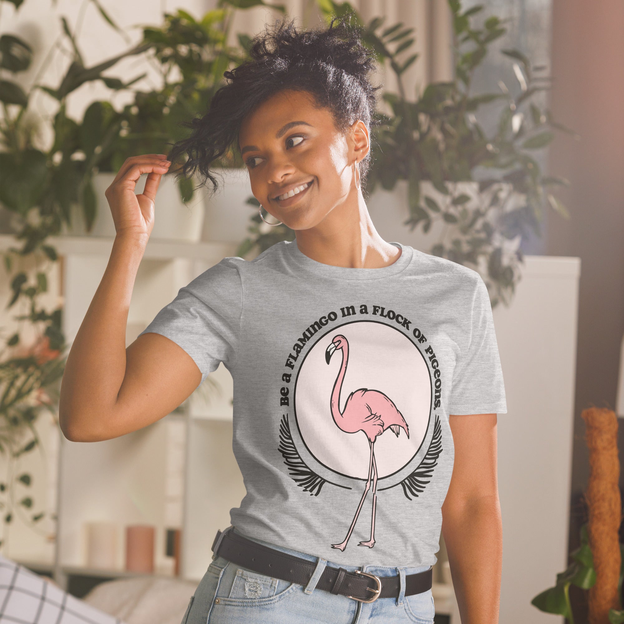 T-shirt Soyez un flamant rose dans un troupeau de pigeons