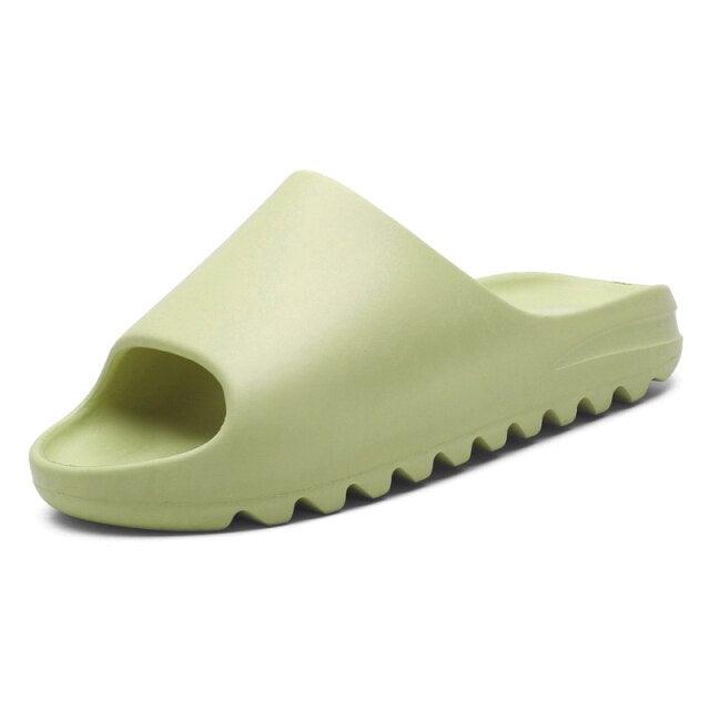 Chaussons unisexe pour garçon fille maison été femmes tongs maison pantoufles souples fond unisexe claquettes plage EVA bout ouvert pantoufles douces antidérapantes douche spa bain piscine gym maison sandales d'intérieur