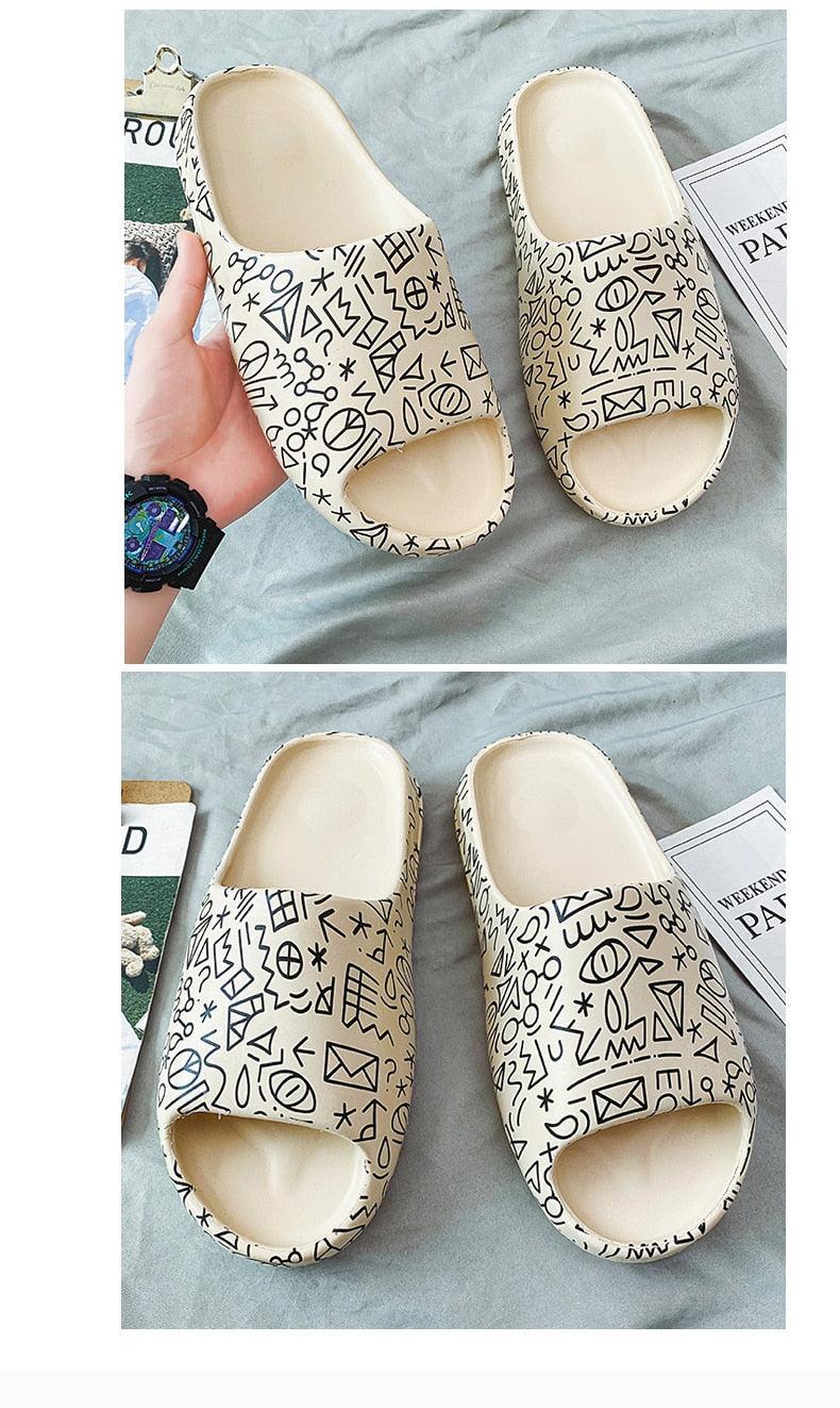Chaussons unisexe pour garçon fille maison été femmes tongs maison pantoufles souples fond unisexe claquettes plage EVA bout ouvert pantoufles douces antidérapantes douche spa bain piscine gym maison sandales d'intérieur