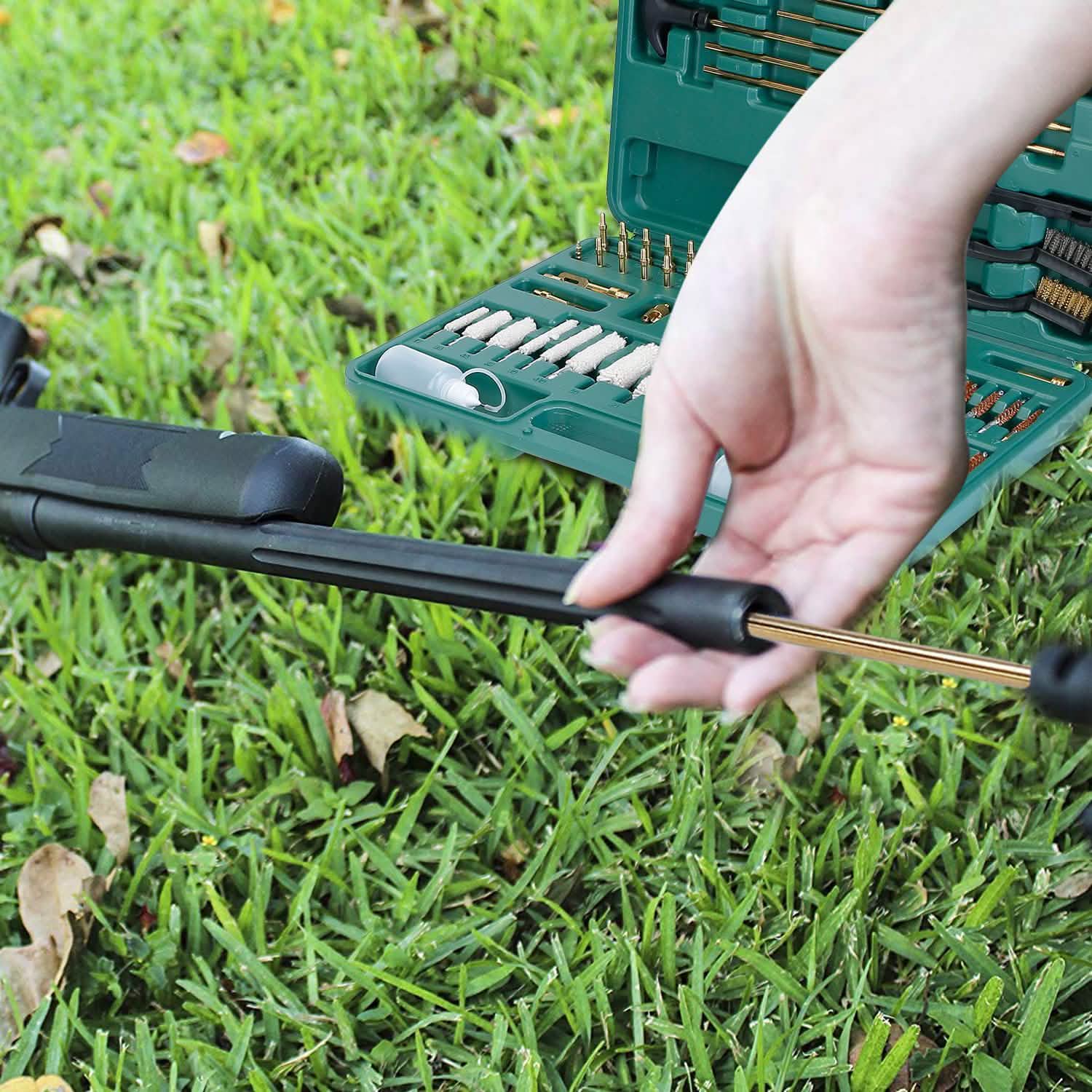 Kit universel de nettoyage d'armes avec mallette de transport