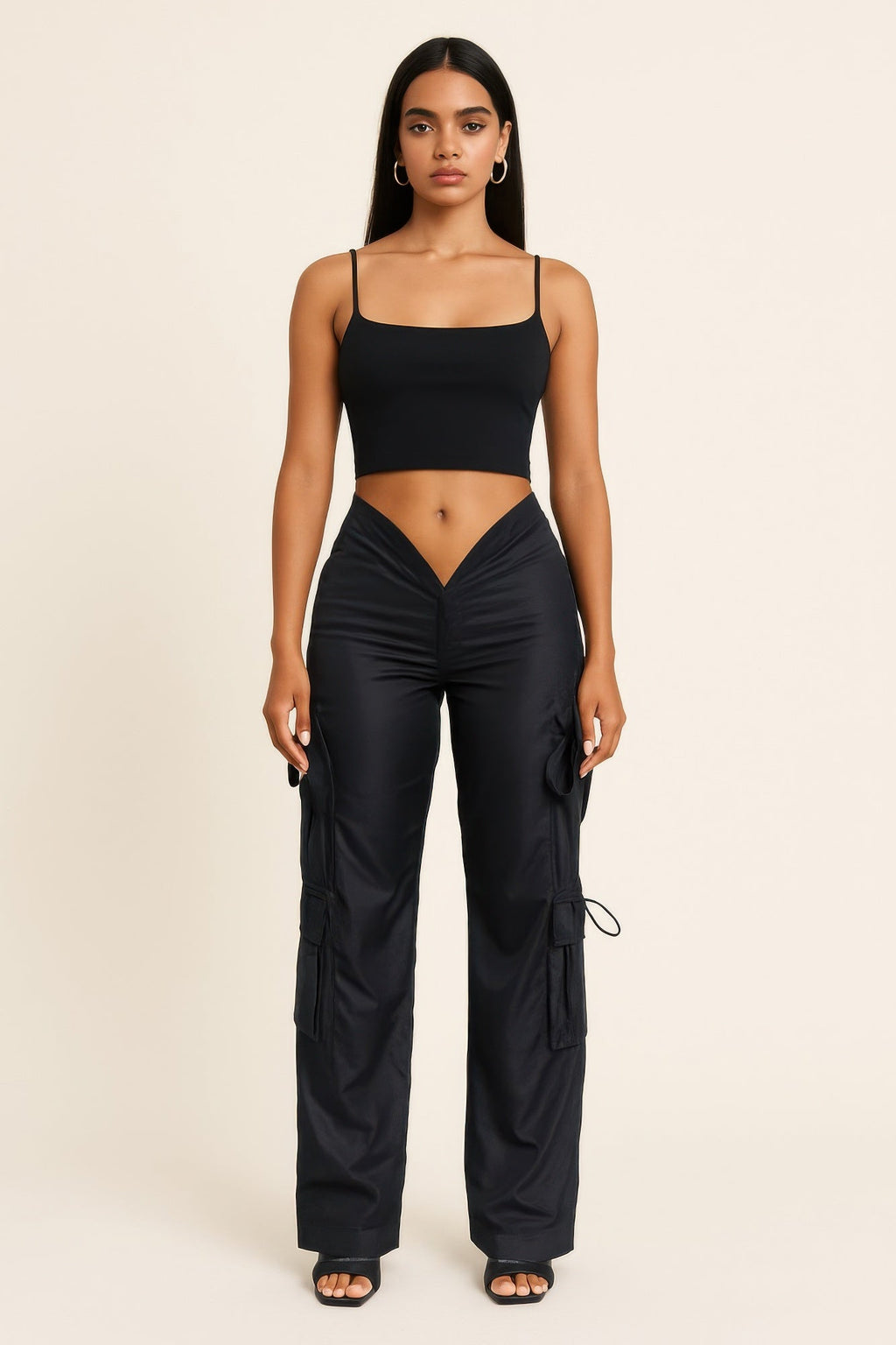 Pantalon cargo coupe en V