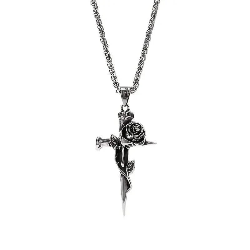 Collier pendentif homme en acier titane d'inspiration vintage - Design unique de chaîne en quille avec accents de croix et de rose