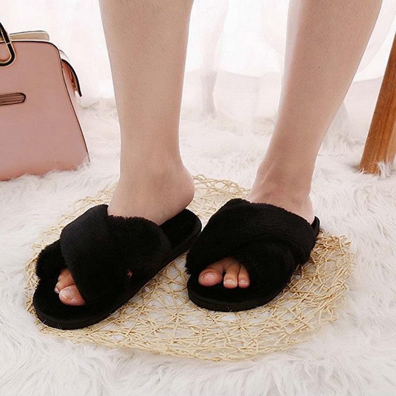 Pantoufles douces et moelleuses pour femmes, en fausse fourrure, antidérapantes, confortables, avec mémoire de forme, pour la maison