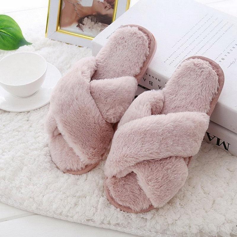Pantoufles douces et moelleuses pour femmes, en fausse fourrure, antidérapantes, confortables, avec mémoire de forme, pour la maison