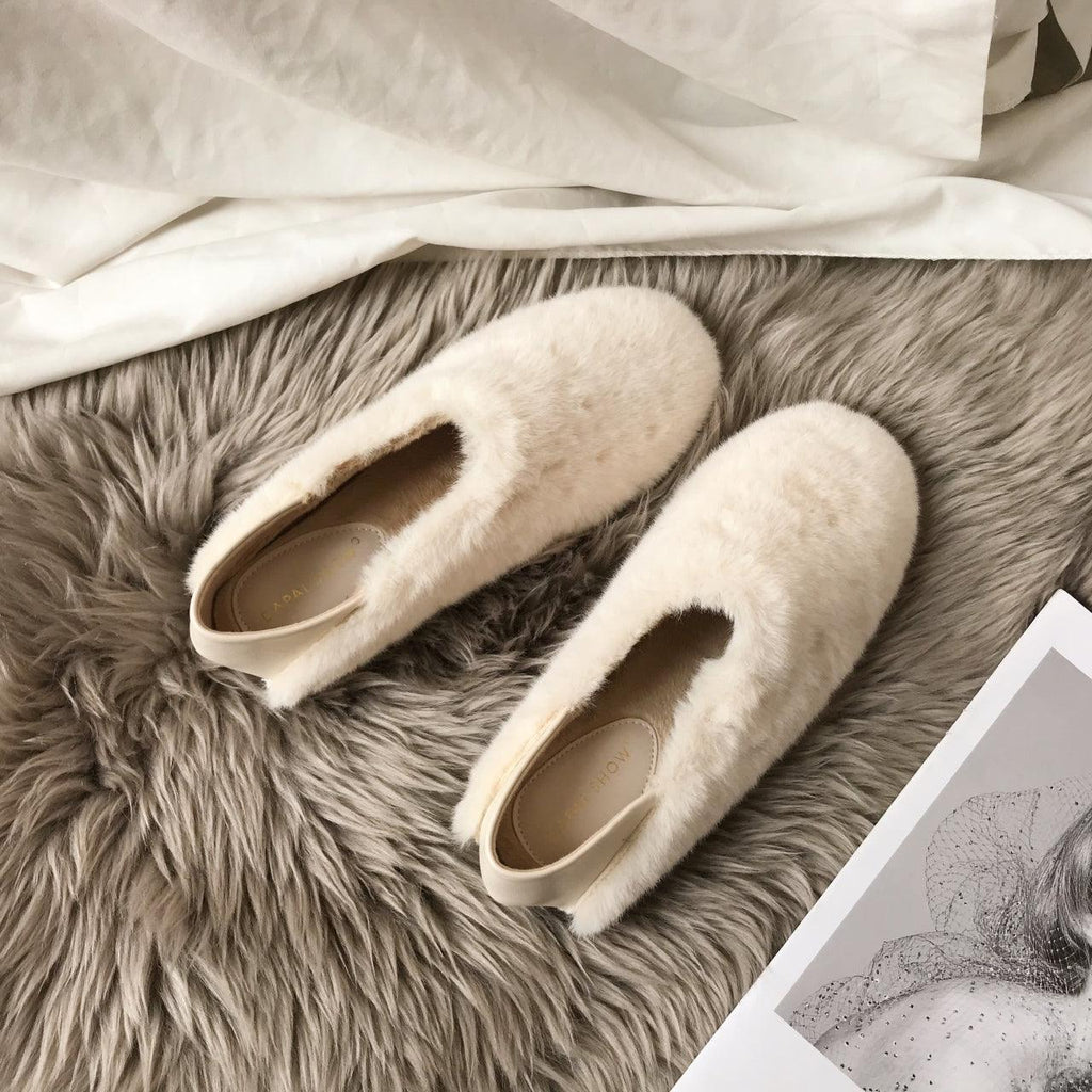 Chaussons Loafers Chauds en Fourrure pour Femmes Chaussures d'Hiver d'Intérieur Plates Fourrure Bout Rond Moelleux Chaussons Chauds en Laine Semelle Antidérapante en Mousse à Mémoire de Forme Chaussons d'Intérieur et d'Extérieur