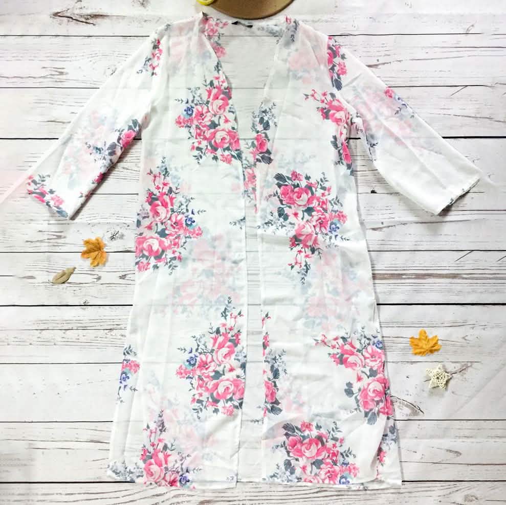 Kimono floral blanc