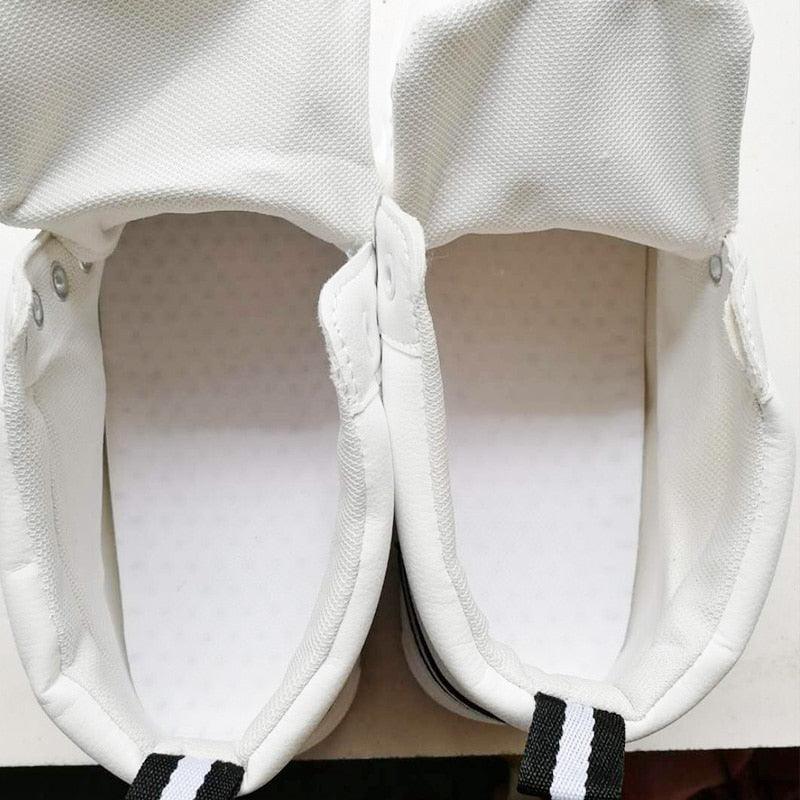 Baskets montantes en cuir confortables pour hommes, chaussures d'hiver en peluche blanches, style tendance, chaussures décontractées, baskets mode, chaussures de marche respirantes et confortables pour hommes