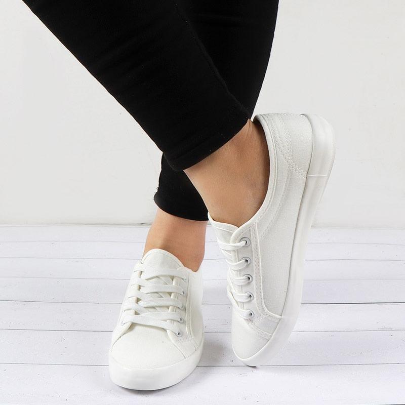 Baskets Blanches d'Été pour Femmes Chaussures en Cuir Blanc et Toile Baskets Tenis Classiques Décontractées en Coton à Enfiler Toile Confortables Chaussures Plates de Marche