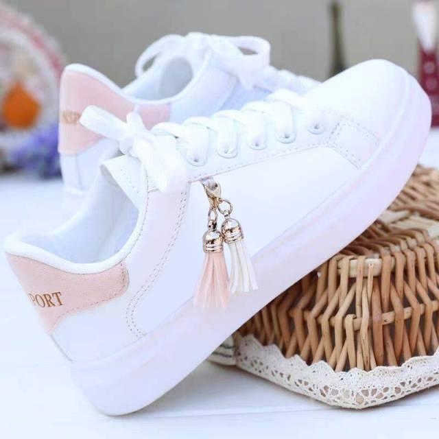Baskets blanches respirantes pour femmes Baskets décontractées plates de sport basses Baskets classiques à lacets Chaussures confortables pour filles Chaussures plates décontractées pour femmes Baskets de marche élégantes et souples