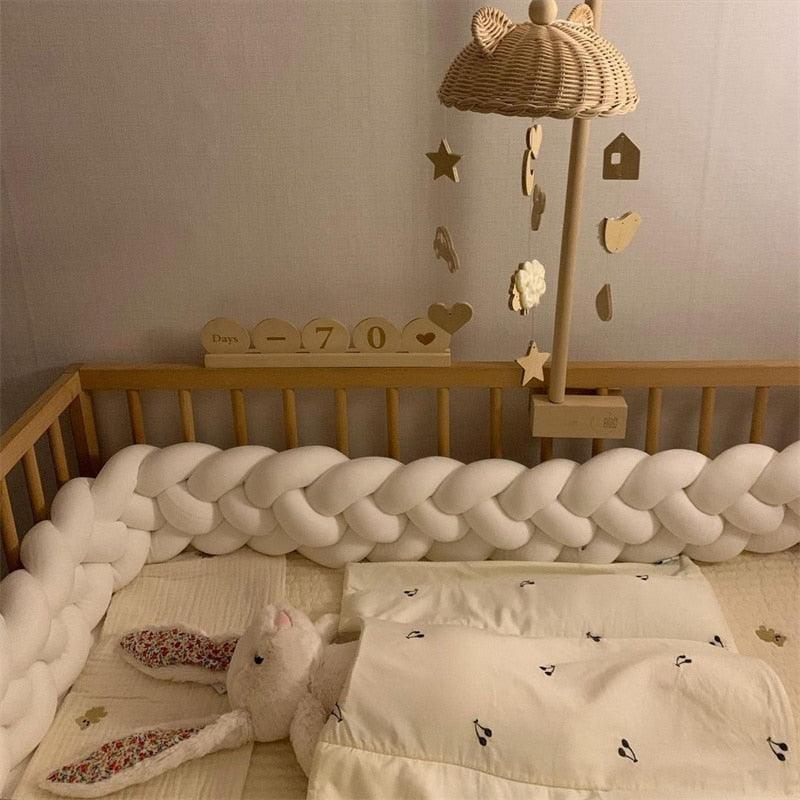 Carillon Éolien avec Pendentif en Bois Décoration de Chambre d'Enfant Ornements Muraux Nuages et Étoiles Pendentif Apaisant Jouet Décoration de Crèche Cadeau pour Nouveaux-nés Garçons et Filles