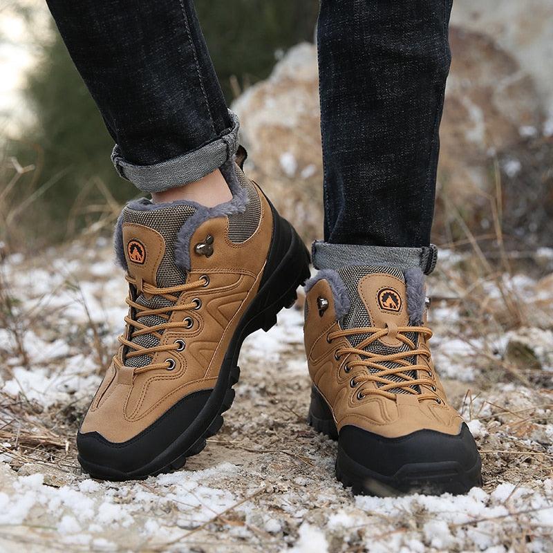 Bottes de neige d'hiver imperméables en cuir, baskets super chaudes pour hommes, bottes de randonnée en plein air, bottes de randonnée doublées de fourrure chaude, chaussures de marche en plein air, bottines décontractées en cuir pour hommes