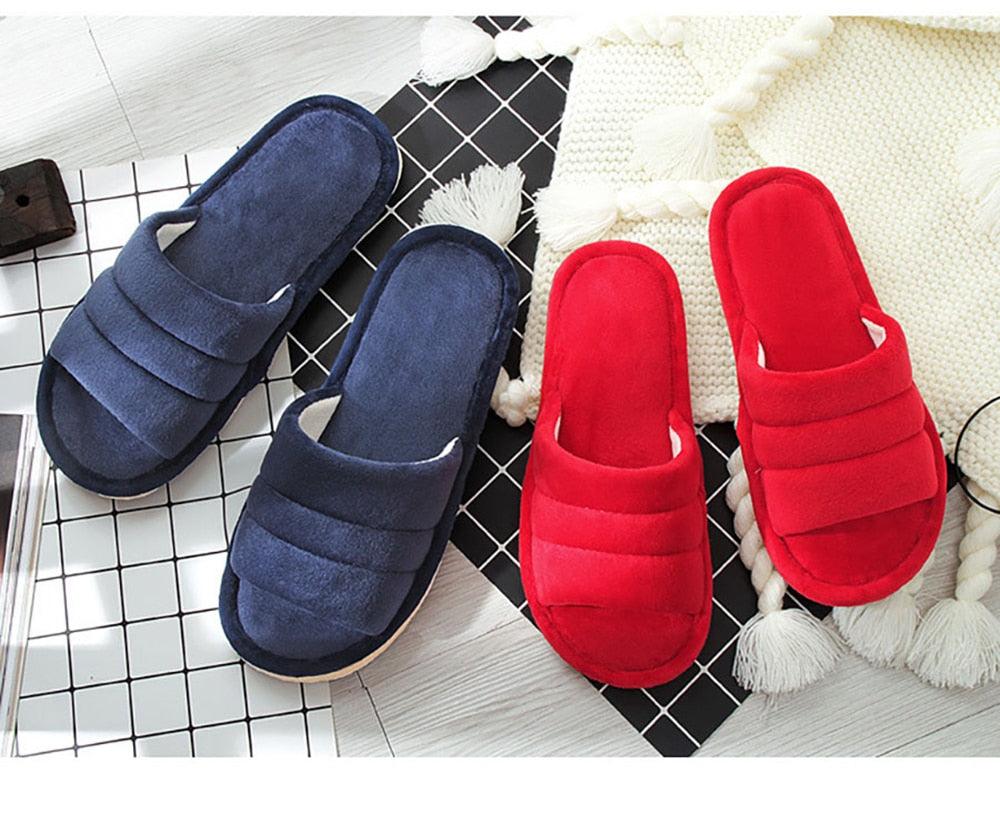 Pantoufles d'hiver femme Chaussons d'intérieur doux Tongs Peluche Chaude Sandales d'hôtel Antidérapantes Chambre Mousse à mémoire de forme Confortables Chaussons à enfiler avec semelle antidérapante