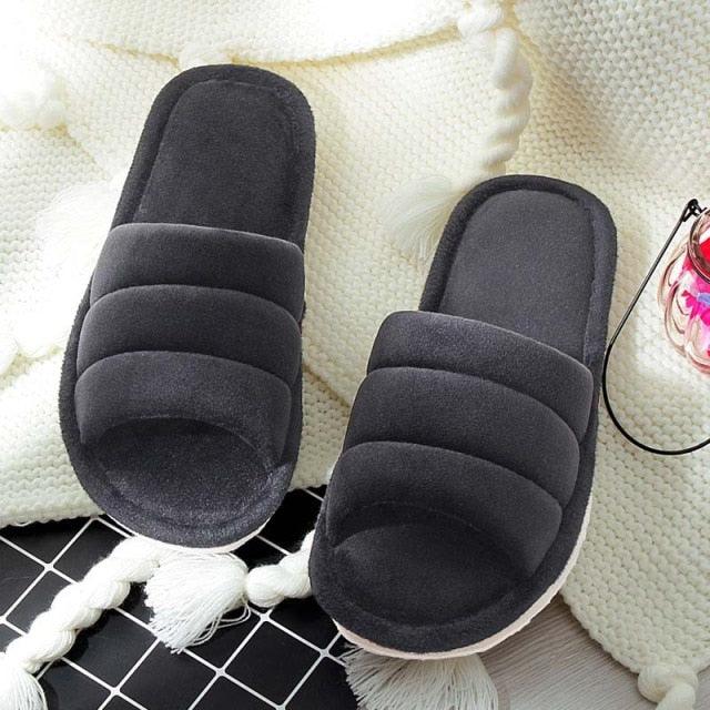 Pantoufles d'hiver femme Chaussons d'intérieur doux Tongs Peluche Chaude Sandales d'hôtel Antidérapantes Chambre Mousse à mémoire de forme Confortables Chaussons à enfiler avec semelle antidérapante