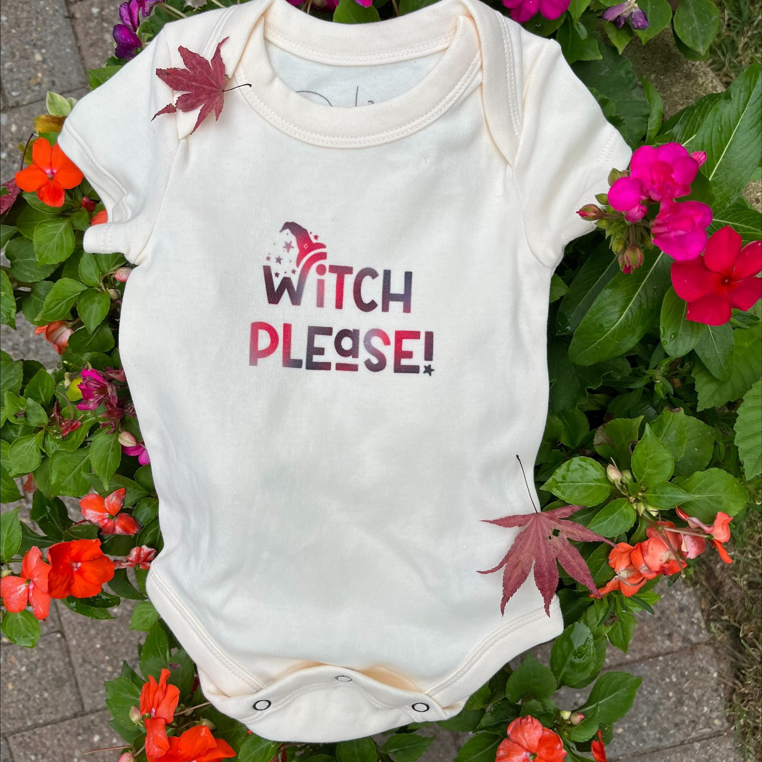 body graphique | witch please