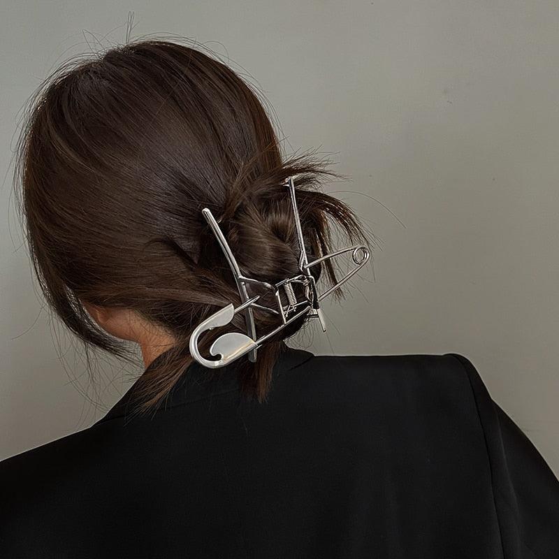 Pince à cheveux tendance argentée minimaliste et délicate pour femmes, accessoires de mode, barrettes, couvre-chef