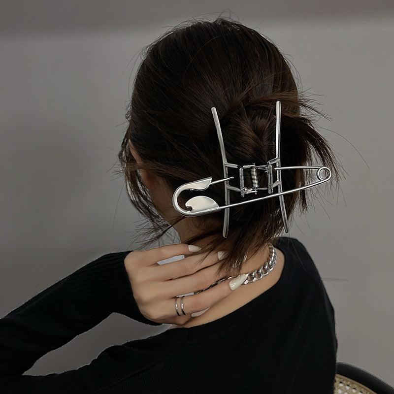 Pince à cheveux tendance argentée minimaliste et délicate pour femmes, accessoires de mode, barrettes, couvre-chef