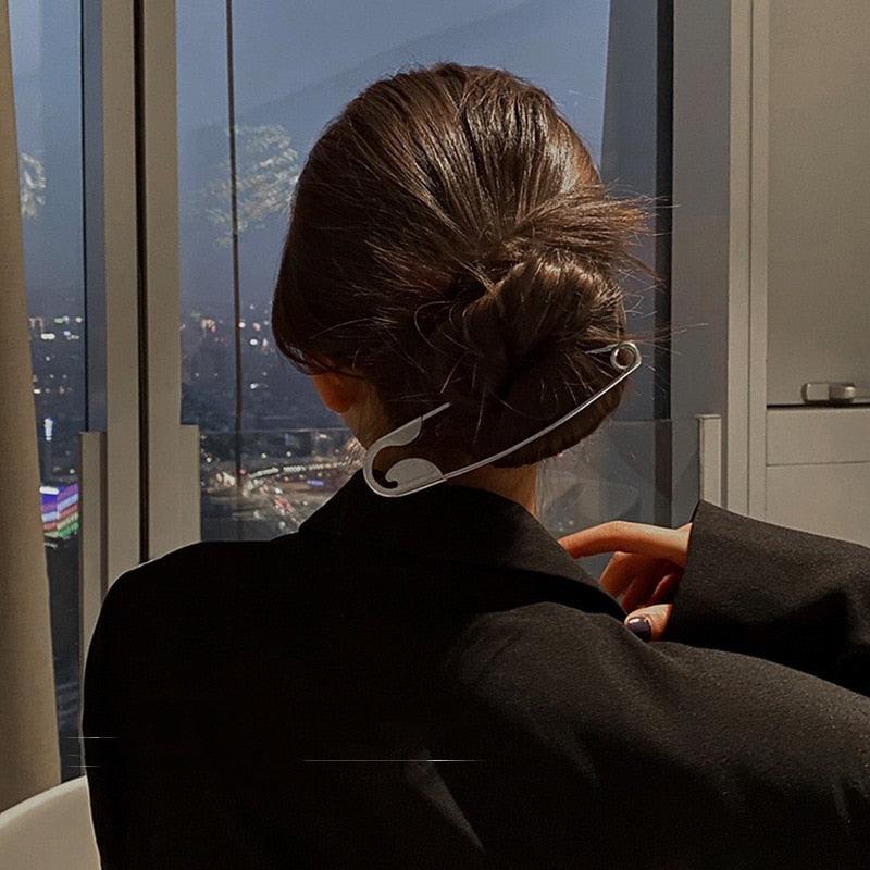 Pince à cheveux tendance argentée minimaliste et délicate pour femmes, accessoires de mode, barrettes, couvre-chef