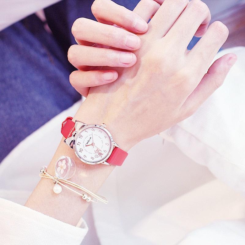 Ensemble de montres charmantes pour femmes, bracelet en cuir rose, montre étudiante, montre pour enfants avec bracelet en cuir motif chat noir et cadran rond, montres à quartz pour femmes, cadran chat avec montre à quartz à cadran en acier inoxydable