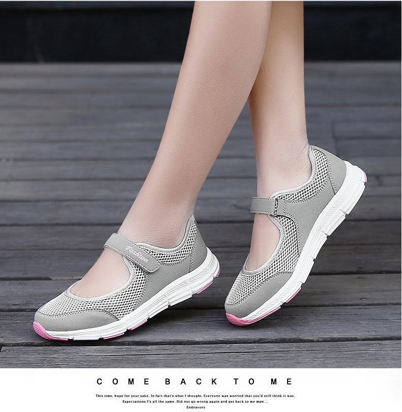 Baskets plates décontractées à la mode en maille respirante pour femmes Chaussures d'été plates et souples à la mode légères à enfiler super légères pour femmes