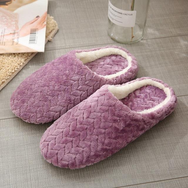 Pantoufles d'intérieur pour femmes Chaussons en peluche chauds pour la maison Automne Hiver Femme Maison Appartement Chausson doux Pantoufles silencieuses Semelle intérieure en polaire moelleuse Chaussons duveteux pour la maison et la chambre à coucher