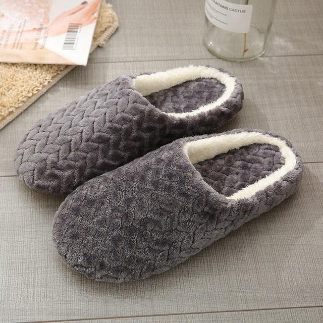 Pantoufles d'intérieur pour femmes Chaussons en peluche chauds pour la maison Automne Hiver Femme Maison Appartement Chausson doux Pantoufles silencieuses Semelle intérieure en polaire moelleuse Chaussons duveteux pour la maison et la chambre à coucher