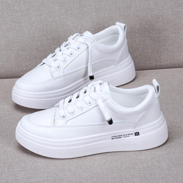 Baskets en cuir pour femmes, mode, respirantes, chaussures vulcanisées, chaussures décontractées pour femmes, baskets blanches modernes pour femmes, chaussures plates, chaussures respirantes pour filles, chaussures de marche blanches modernes à lacets