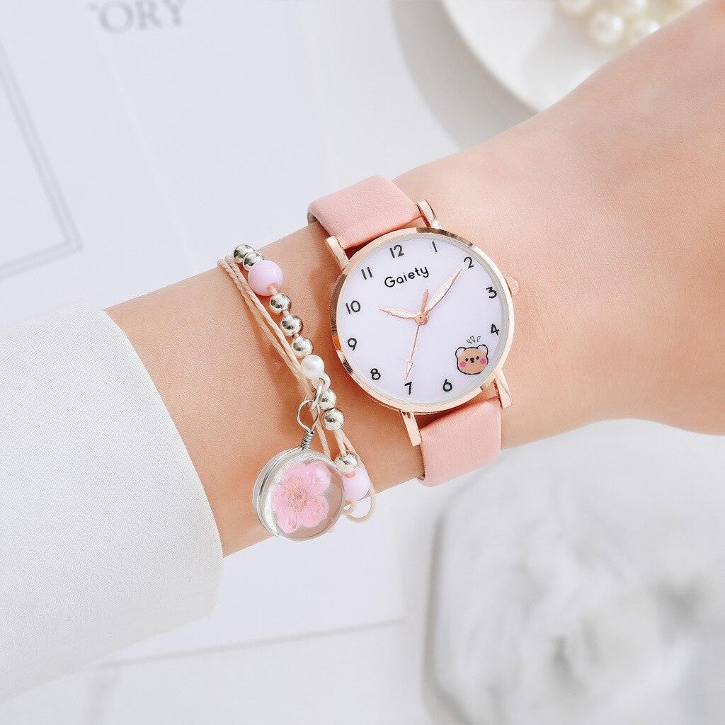 Montre Femme Nouvelle Couleur Ours Mode Étudiant Quartz Bracelet Combinaison Ensemble Montre Bracelet Enfant Fille Cuir Strass Luxe Design Simple Robe Montres pour Femmes