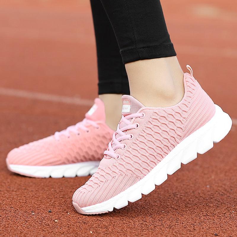 Baskets de course pour femmes Chaussures plates respirantes pour femmes Baskets décontractées légères à lacets Baskets légères décontractées d'extérieur en maille respirante Baskets de sport à la mode pour femmes