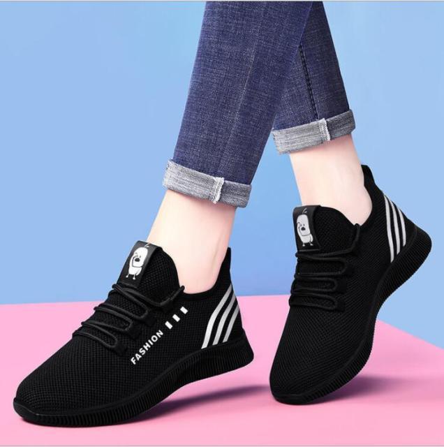 Chaussures de Course Décontractées à Plateforme Antidérapantes et Respirantes pour Femmes, Baskets Noires Légères en Maille, Chaussures de Marche Athlétiques à la Mode