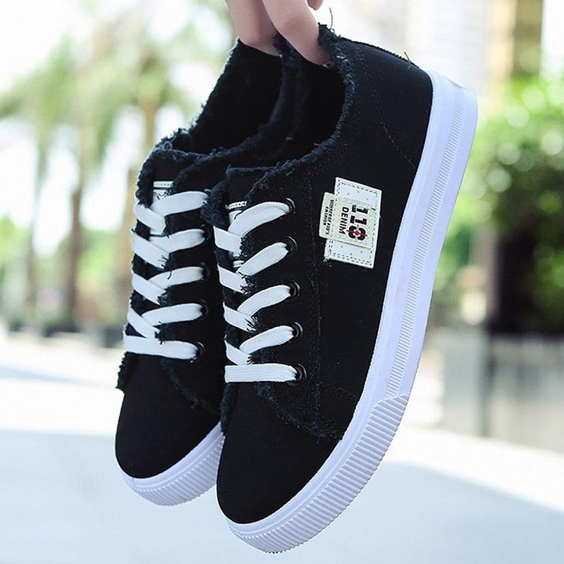 Baskets classiques d'été respirantes en toile pour femmes, chaussures décontractées à lacets pour l'extérieur, baskets basses en toile blanches pour hommes et femmes