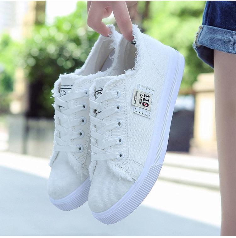 Baskets classiques d'été respirantes en toile pour femmes, chaussures décontractées à lacets pour l'extérieur, baskets basses en toile blanches pour hommes et femmes