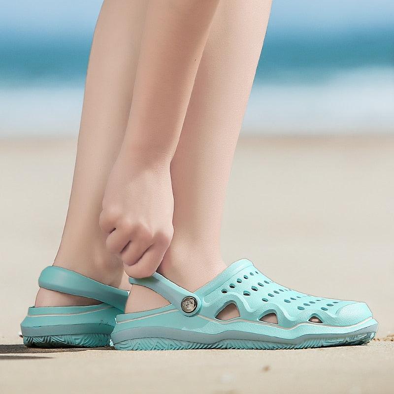 Sabots décontractés pour femme, sandales respirantes, pantoufles d'intérieur, chaussures d'été à enfiler pour femme, tongs, sabots de jardin, chaussures de plage, baskets de travail, sandales d'été respirantes, légères, à séchage rapide.