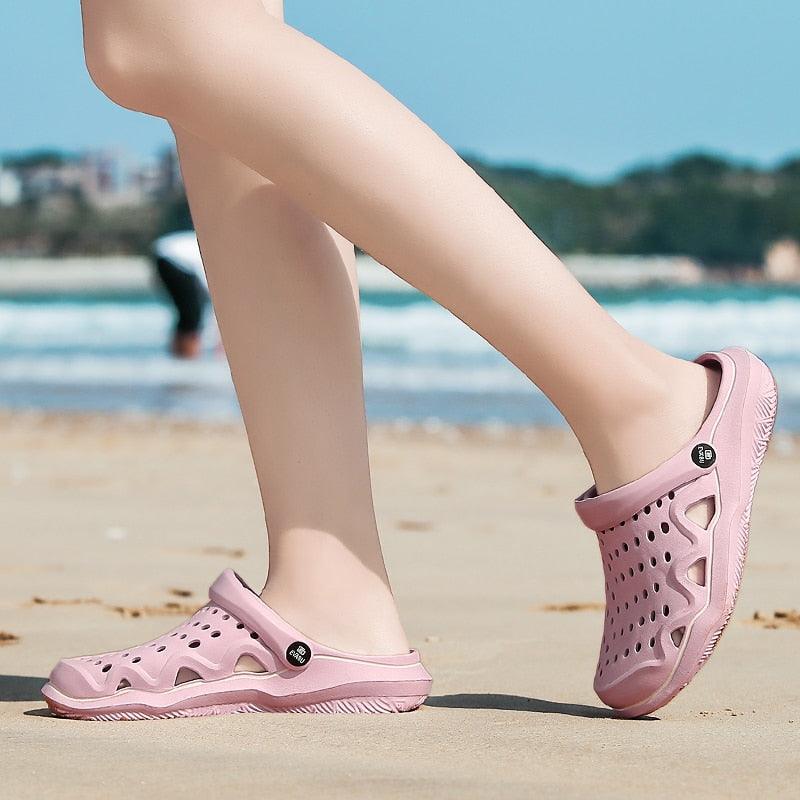 Sabots décontractés pour femme, sandales respirantes, pantoufles d'intérieur, chaussures d'été à enfiler pour femme, tongs, sabots de jardin, chaussures de plage, baskets de travail, sandales d'été respirantes, légères, à séchage rapide.
