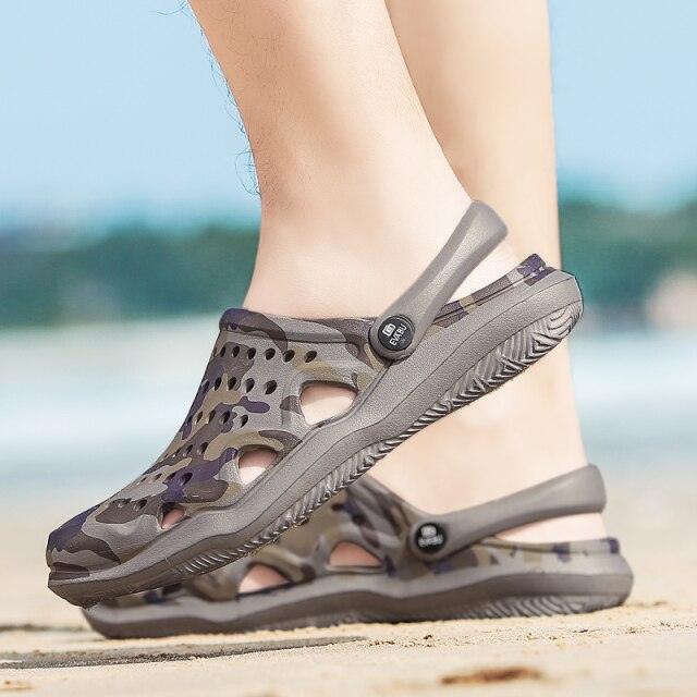 Sabots décontractés pour femme, sandales respirantes, pantoufles d'intérieur, chaussures d'été à enfiler pour femme, tongs, sabots de jardin, chaussures de plage, baskets de travail, sandales d'été respirantes, légères, à séchage rapide.