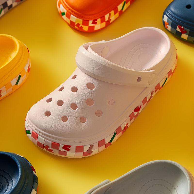 Sandales pour femmes, claquettes d'été, chaussures à trous, sandales de plage antidérapantes à semelle souple, sabots de jardin unisexes, claquettes décontractées, sandales à séchage rapide, sabots de plage antidérapants pour l'été