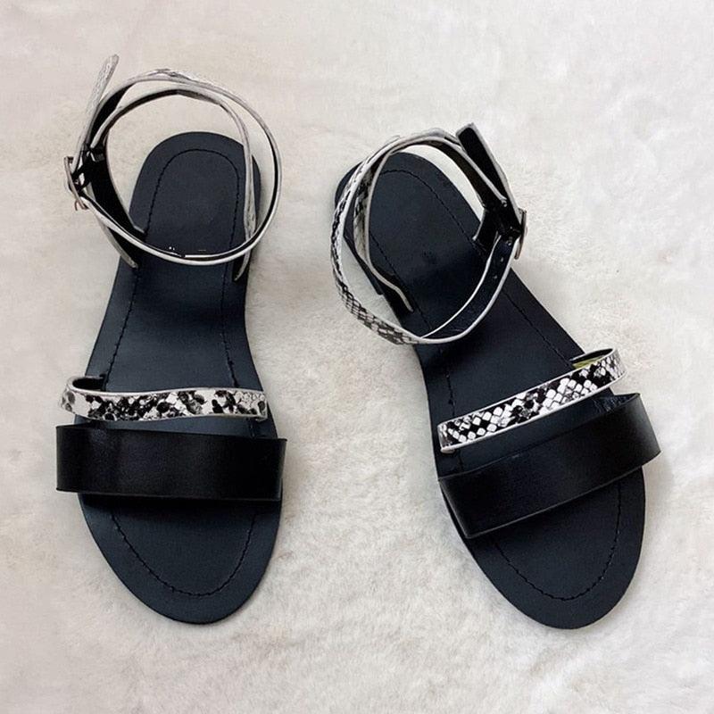 Sandales pour femmes d'été creuses Chaussures plates de plage à bout ouvert Chaussures plates pour dames Sandales plates à lanières Sandale décontractée réglable avec bride arrière à bout ouvert Sandales élégantes
